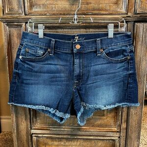 7 For All Mankind Size 28 fray cutoff denim shorts summer spring beach casual